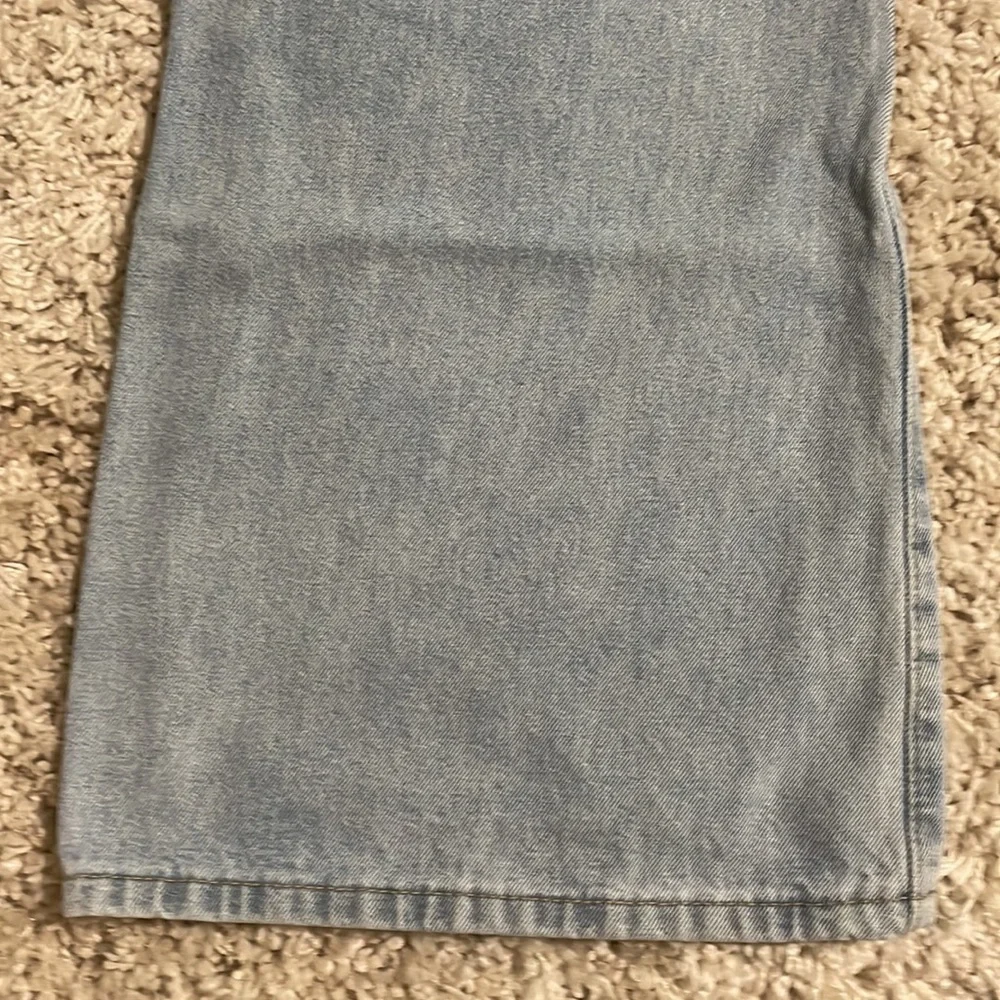 SHEIN High Waisted Wide-Leg Jeans - Picture 4 of 7